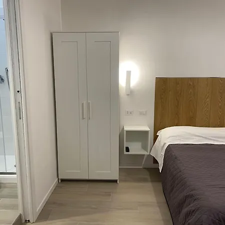 Bed & Breakfast B8 Wang